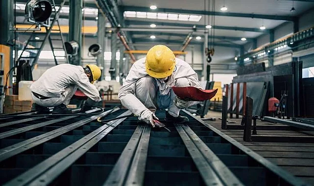 Bayraklı Eşya İstifleme Hizmeti